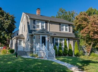 48 Royal Rd, Worcester, MA 01603