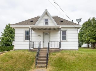 240 W Main St, Dickeyville, WI 53808