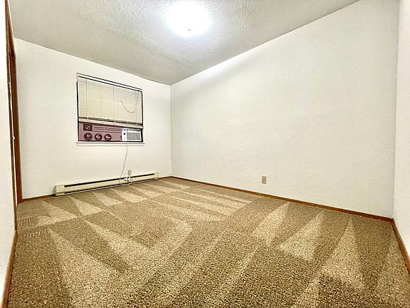 5th image of 3831 S Upland Ave