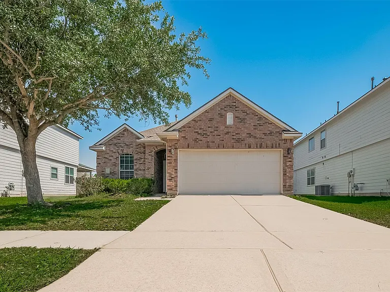 21406 Rioja Bluff Ln — Photo 1