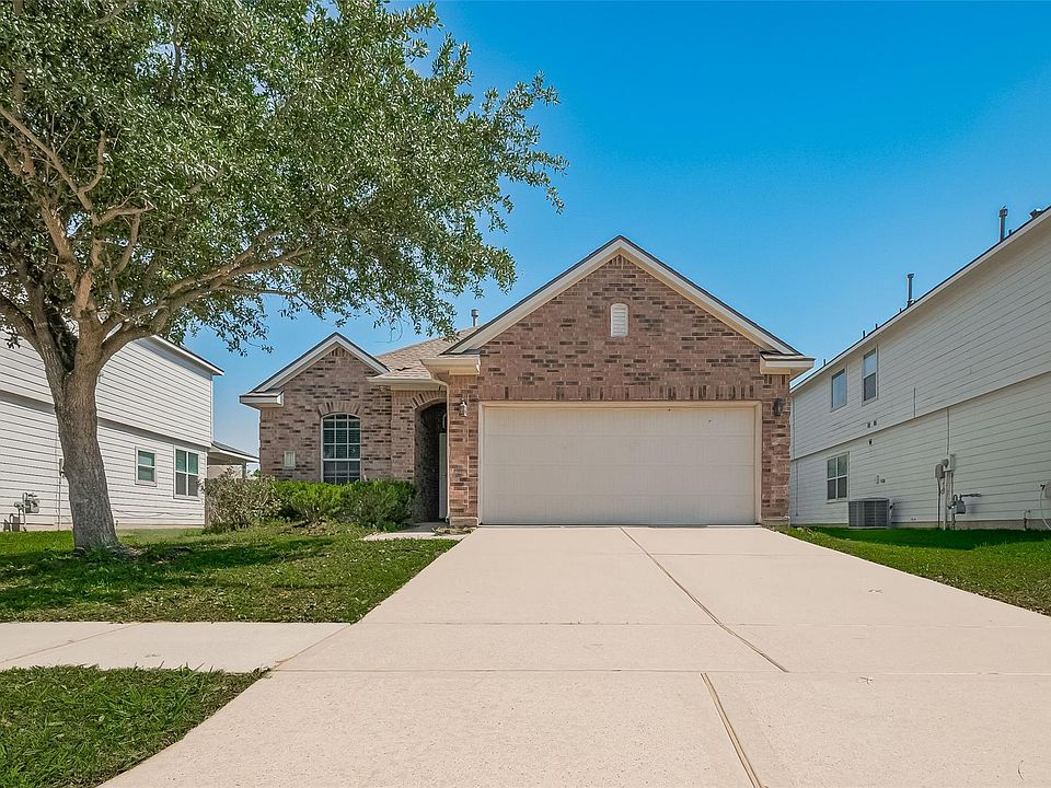 1st image of 21406 Rioja Bluff Ln
