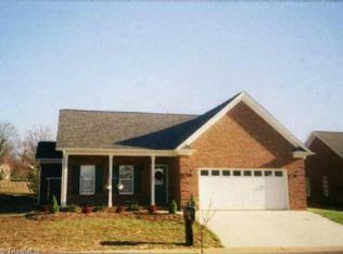 180 Glasmere, Winston Salem, NC 27105