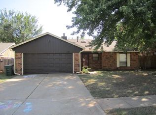 2012 Rushing Springs Trl, Edmond, OK 73013