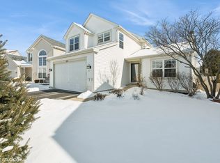 285 Spring Valley Ct, Round Lake, IL 60073