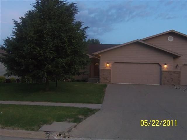 1st image of 4757 Birch Way