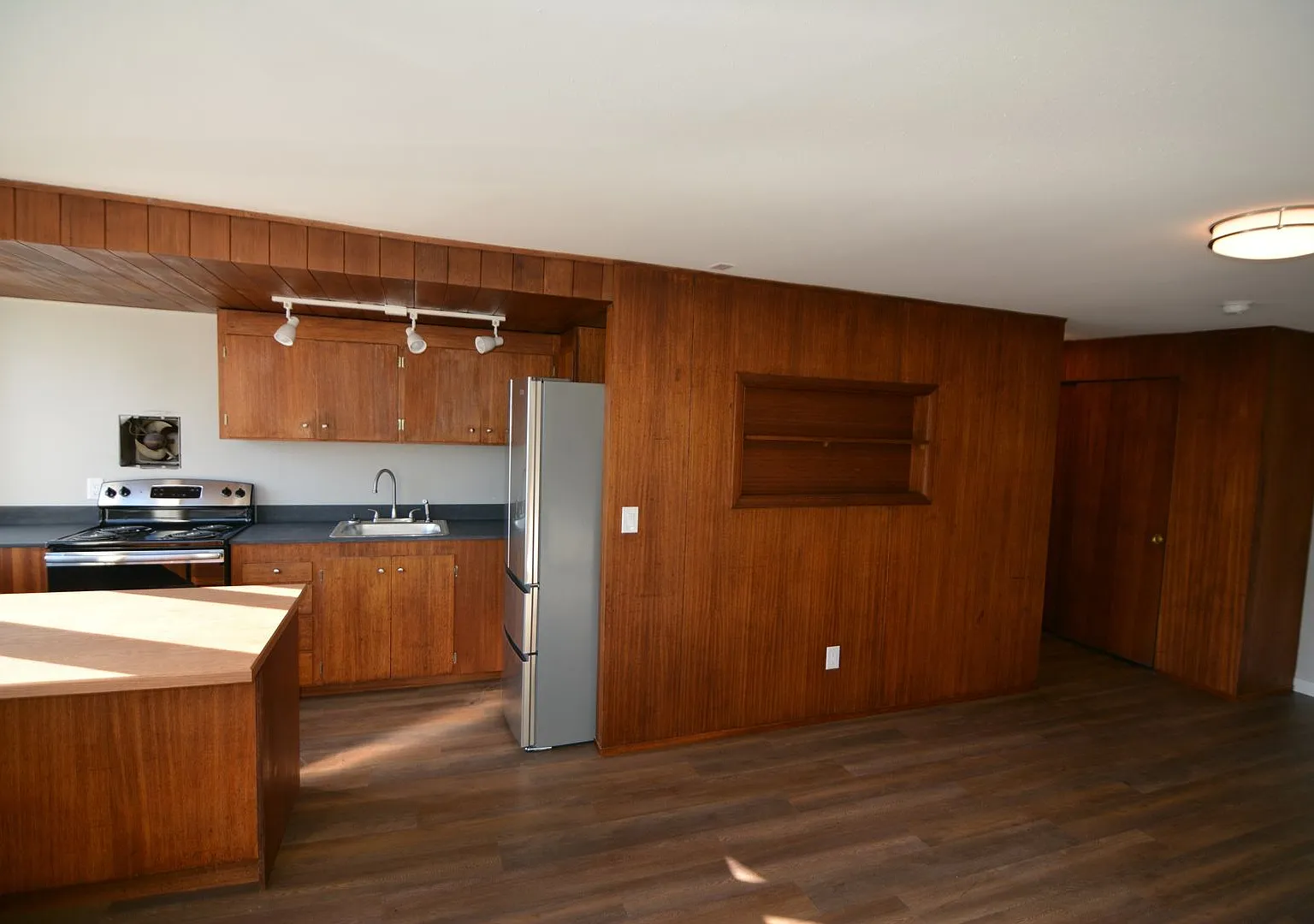 11429 Rainier Ave S — Photo 1