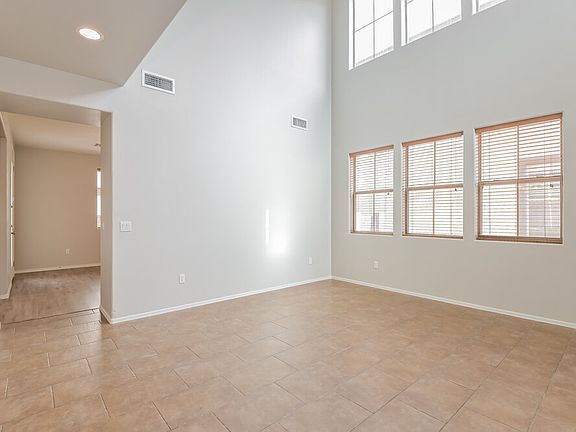 5th image of 501 E Calle De Ocaso