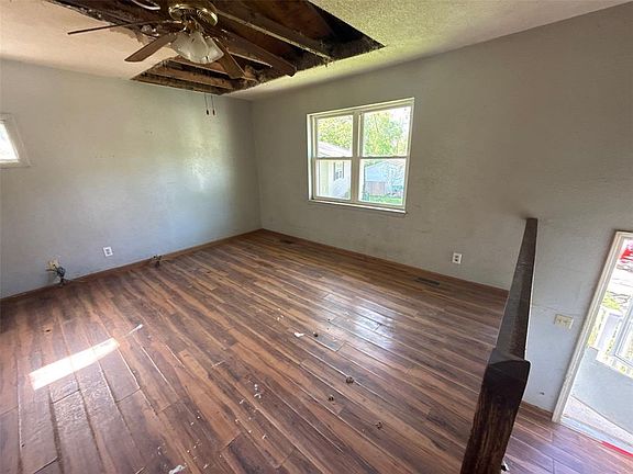 5th image of 1756 Northwoods Ct
