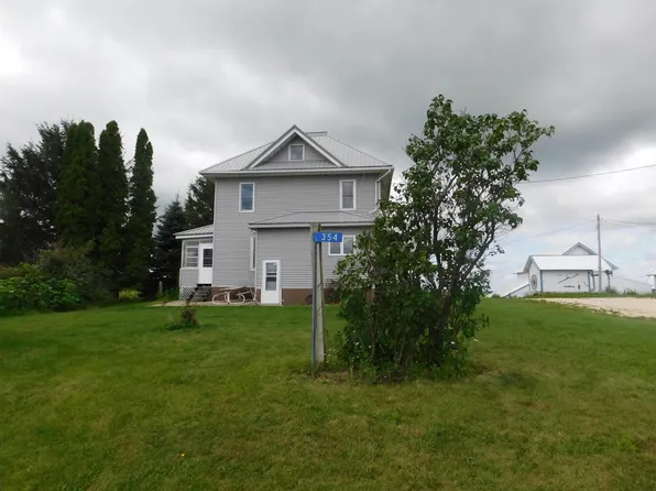 354 Shady Lane Rd, Postville, IA 52162