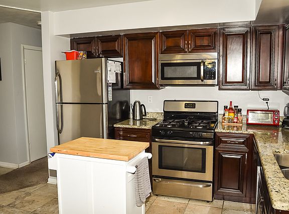 4th image of 2839 Bethel Blvd