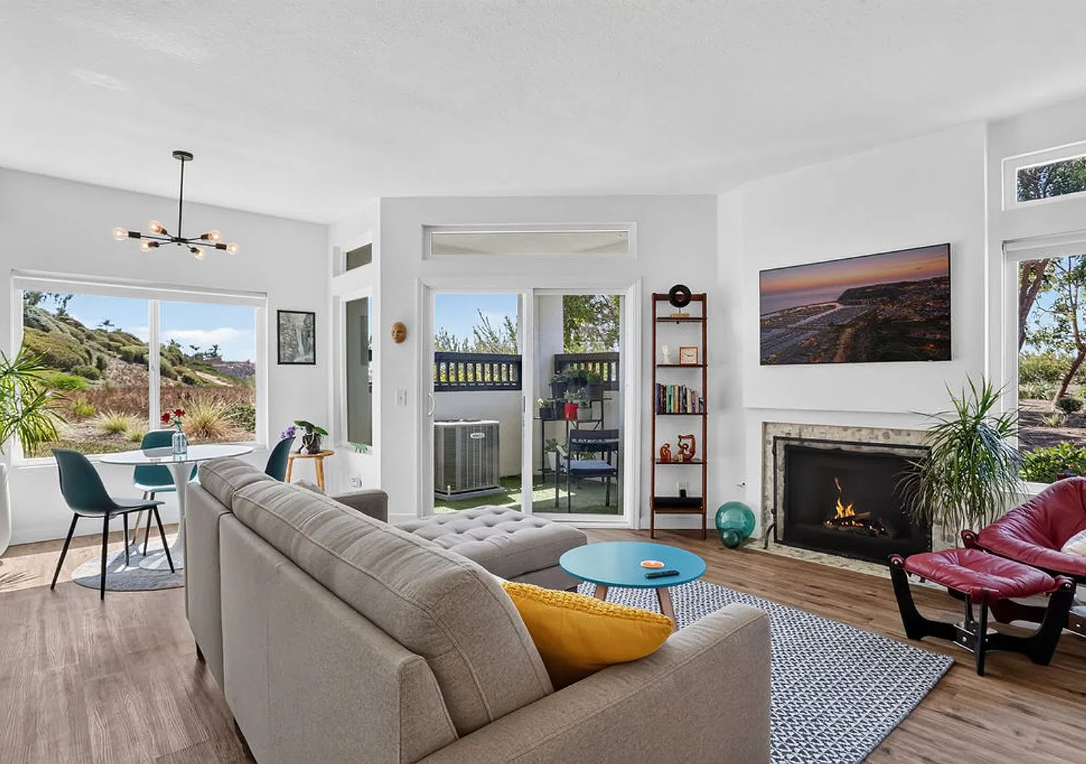 Furnished Upgraded 2-bed, 2-bath Private End-Unit with Immersive Nature Views — Photo 1