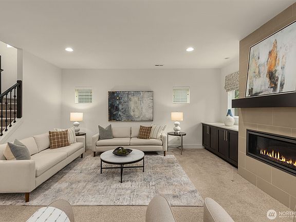 5th image of 1126 199th Street SE