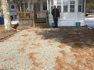 705 Portland Rd #19, Saco, ME 04072