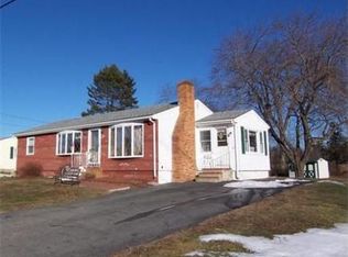 66 Mudnock Rd, Salisbury, MA 01952