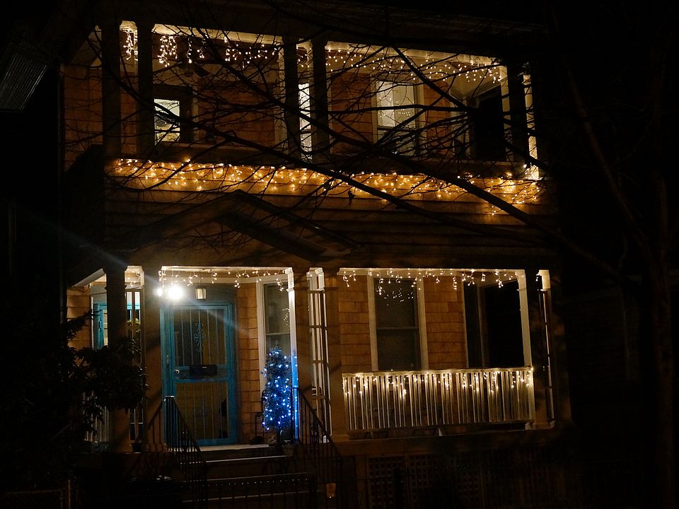 2nd image of 421 Marlborough Rd