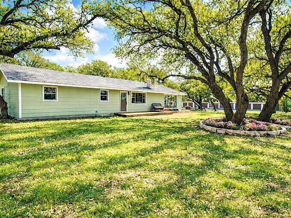 2nd image of 207 Haley Rd