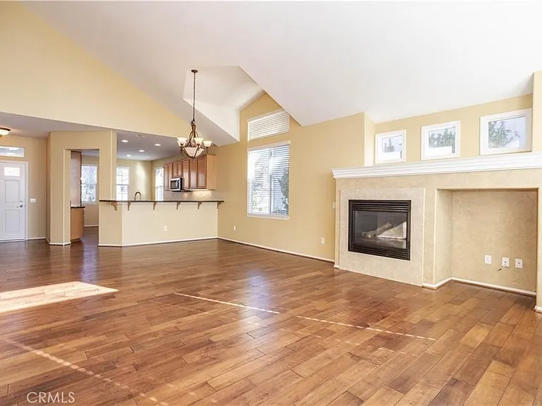 19932 Oakville Ct — Photo 3