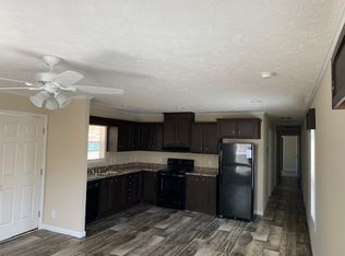 125 Town Ln, Fayetteville, GA 30214