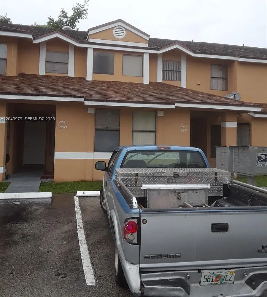 Verano At Miramar Condo — Photo 1