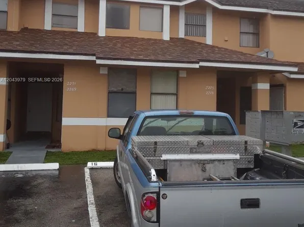 2271 SW 80th Ter, Hollywood, FL