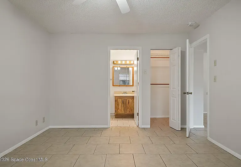1293 Cheney Hwy #G — Photo 15