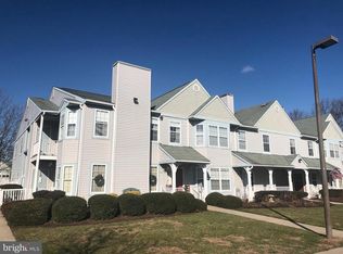 405 Sweetwater Dr, Cinnaminson, NJ 08077
