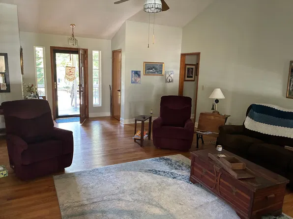 260 Cottonpatch Rd, Lawrenceville, GA 30046