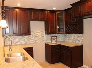 125 E 236th St, Carson, CA 90745