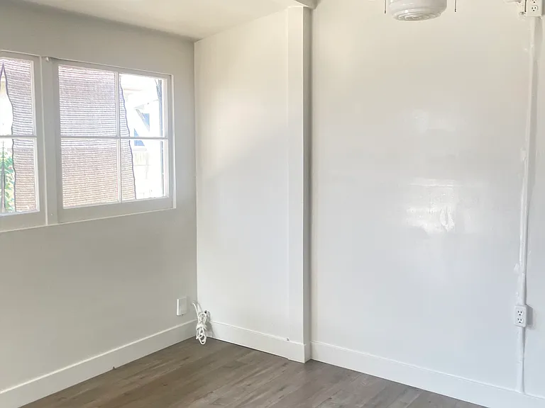 3560 Opal St #FRONT HOUSE — Photo 42