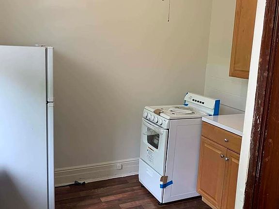 4th image of 30-79 41st St #2