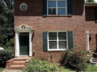 4030 Hidden Hollow Ter UNIT B, Gainesville, GA 30506