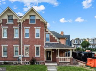 147 Sumac St, Philadelphia, PA 19128