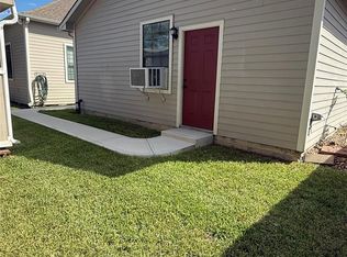 502 W Lang St #A, Alvin, TX 77511