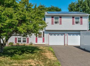 30 Roland St, Enfield, CT 06082