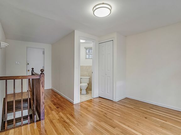 4th image of 416 E 73rd St APT 4E