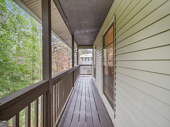 3rd image of 5121 Heather Rd SE