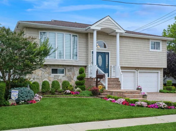 927 Judith Place, Baldwin, NY 11510