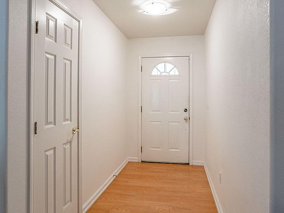 2nd image of 575 Arbona Cir N