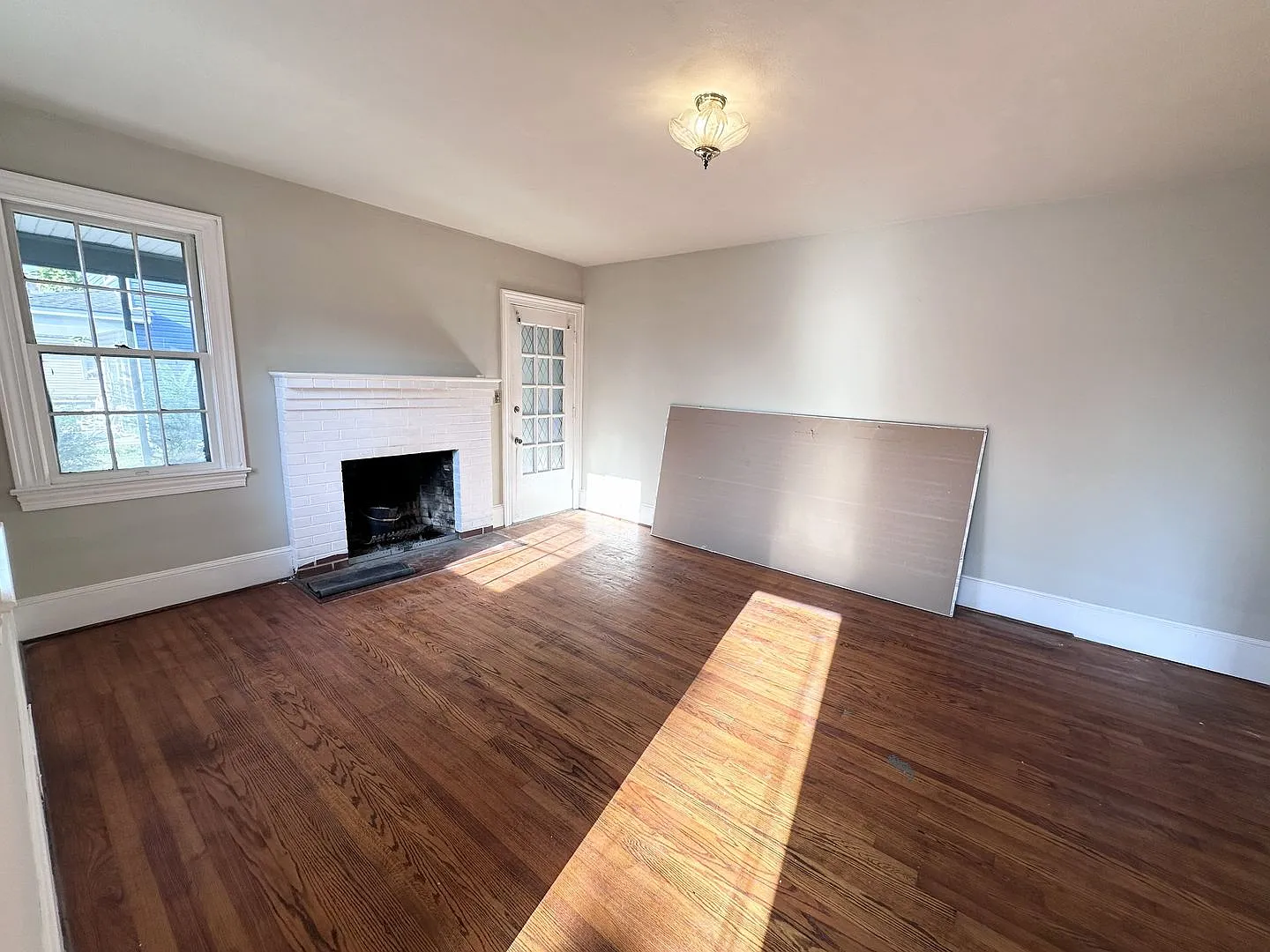 Charming 4-Bedroom Brick Home on Spacious Lot in Suffolk — Photo 3