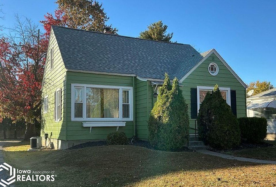 1st image of 1605 S Garfield Ave