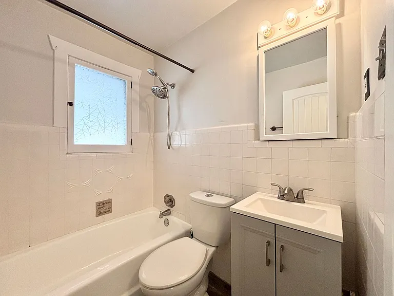 631 E Downington Ave — Photo 18
