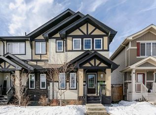 291 Edgemont Rd NW, Edmonton, AB T6M0V5