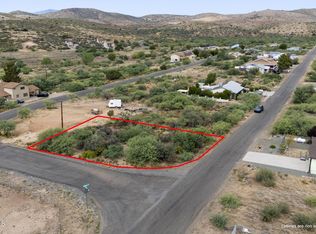 20283 E Lakeside Rd, Mayer, AZ 86333