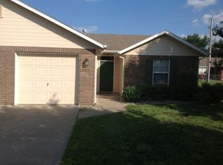 2902 Russel Ct, Manhattan, KS 66502
