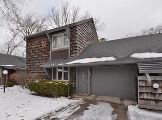 125 W Campus Ct, Racine, WI 53402