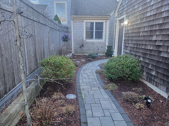 2nd image of 14 Latham Wood Unit 14