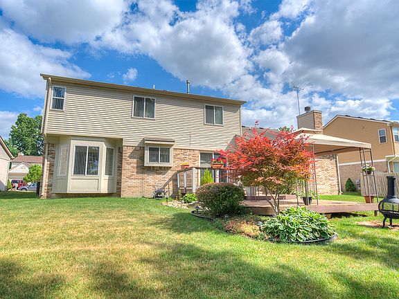 3rd image of 40754 Bluesprings Ct #15