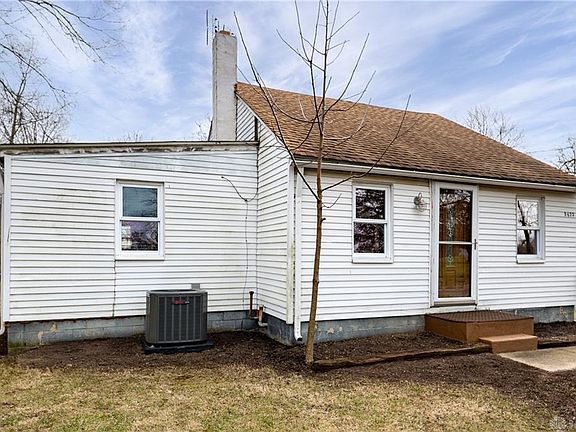 2nd image of 2422 S Tecumseh Rd