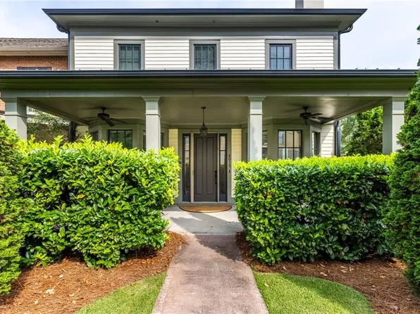 6015 Webster Cir, Norcross, GA 30071