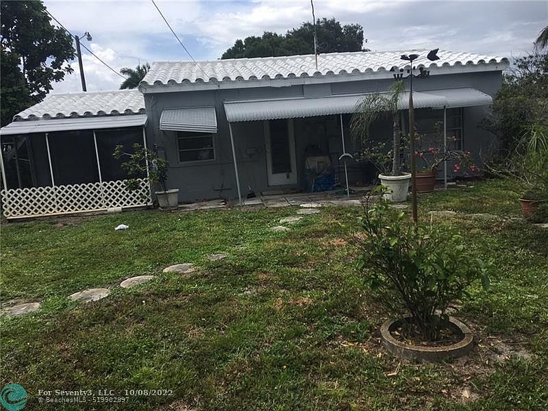 1st image of 1250 SW 28th St